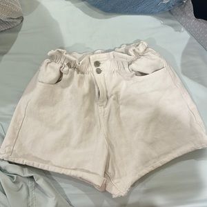 Princess Polly white paper bag shorts
